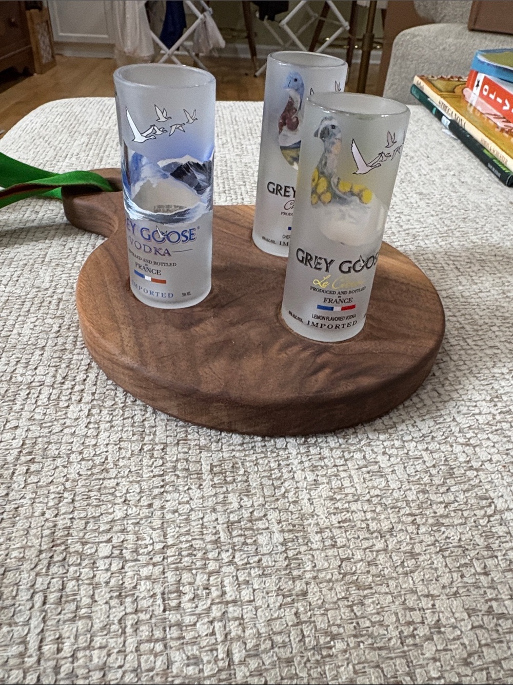 Frosted Glass Shot Glass Set - White/Clear